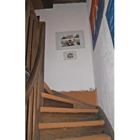 Awesome In With Kitchen 度假居